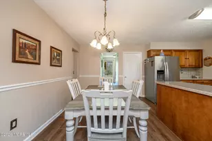 109 Concord Cir, Howell Township, NJ 07731 - Photo 10