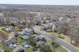 109 Concord Cir, Howell Township, NJ 07731 - Photo 42