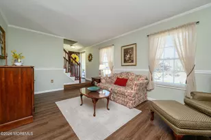 109 Concord Cir, Howell Township, NJ 07731 - Photo 6