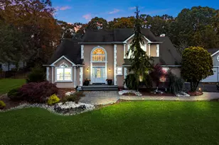 378 Sapphire Dr, Jackson, NJ 08527 - Photo 2