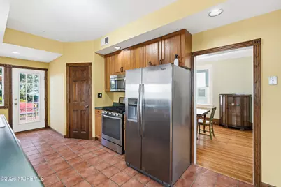 26 Chestnut Street, Red Bank, NJ 07701 - Photo 20
