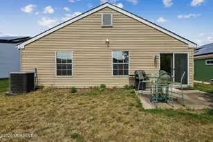 66 Mansfield Ave, Manchester Township, NJ 08759 - Photo 4