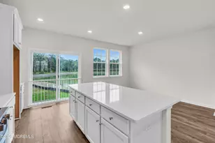 303 Mantoloking Dr, Jackson, NJ 08527 - Photo 10