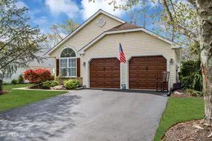 6 Pine Valley Rd, Lakewood, NJ 08701 - Photo 6