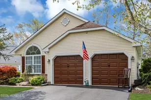 6 Pine Valley Rd, Lakewood, NJ 08701 - Photo 4