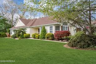 6 Pine Valley Rd, Lakewood, NJ 08701 - Photo 2