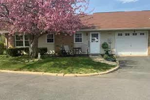 26B Yorkshire Ct, Manchester Township, NJ 08759 - Photo 2