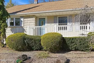 59 Holly Ave, Hazlet Township, NJ 07734 - Photo 4