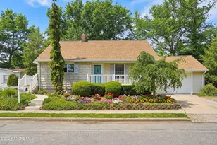 59 Holly Ave, Hazlet Township, NJ 07734 - Photo 2