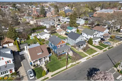 31 Lincoln Place, Freehold, NJ 07728 - Photo 2