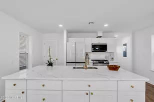 13 Locust St, Highlands, NJ 07732 - Photo 10