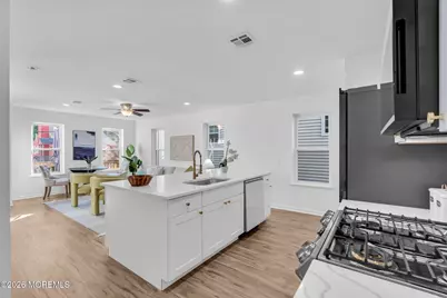 13 Locust Street, Highlands, NJ 07732 - Photo 14
