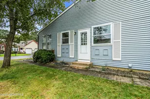 4B Pembroke Ln, Whiting, NJ 08759 - Photo 18