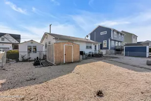 330 Cheryl Dr, Toms River Township, NJ 08753 - Photo 16