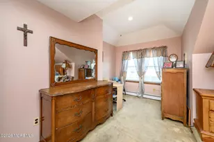 21 Willow St, Keansburg, NJ 07734 - Photo 30