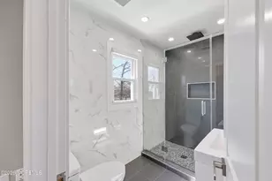 129 Melissa Ct, Lakewood, NJ 08701 - Photo 18