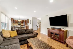 29 Nashua Dr, Marlboro Township, NJ 07746 - Photo 10