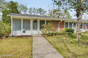 167A Huntington Dr, Lakewood, NJ 08701 - Photo 2