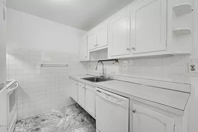 167A Huntington Drive, Lakewood, NJ 08701 - Photo 14