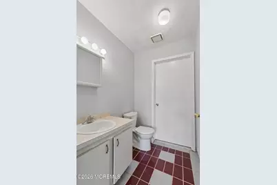 14-3 Sacramento Court, Freehold, NJ 07728 - Photo 18