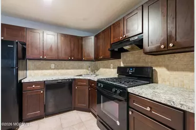14-3 Sacramento Court, Freehold, NJ 07728 - Photo 8