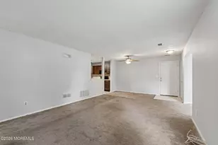 14-3 Sacramento Ct, Freehold, NJ 07728 - Photo 6