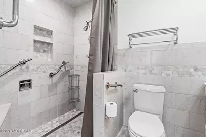 42 Lake Boulevard, Aberdeen Township, NJ 07747 - Photo 10