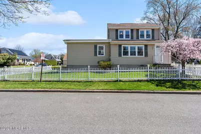 42 Lake Boulevard, Aberdeen Township, NJ 07747 - Photo 24
