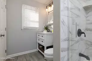 771 Park Ave, Belford, NJ 07718 - Photo 16