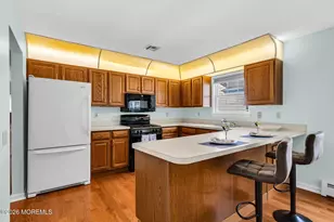 27 Abergele Dr, Toms River Township, NJ 08757 - Photo 18