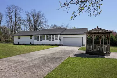 149 Asbury Road, Farmingdale, NJ 07727 - Photo 2