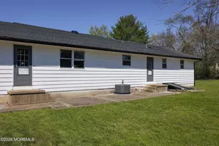149 Asbury Rd, Farmingdale, NJ 07727 - Photo 32