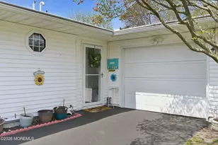 3 Logan Ct, Brick, NJ 08724 - Photo 2