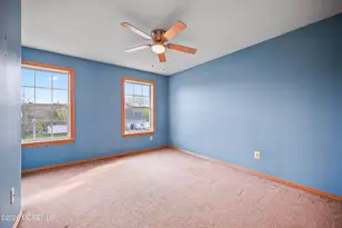 23 Dogwood Ct, Cliffwood, NJ 07721 - Photo 14