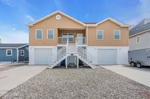 1819 Lookout Dr, Toms River Township, NJ 08753 - Photo 2