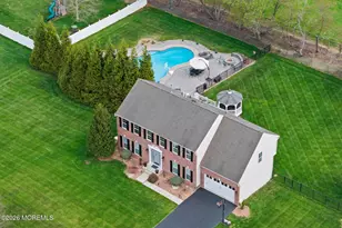 11 Nicholas Ct, Cream Ridge, NJ 08514 - Photo 4