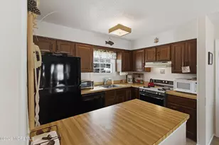 390 Bayview Ave, Bayville, NJ 08721 - Photo 8
