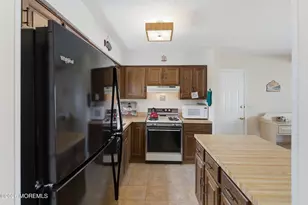 390 Bayview Ave, Bayville, NJ 08721 - Photo 6