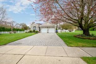 725 Skoog Ct, Brick, NJ 08724 - Photo 2