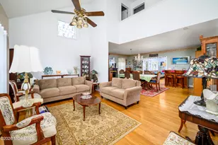 725 Skoog Ct, Brick, NJ 08724 - Photo 4