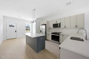 12 Remington Ct, Farmingdale, NJ 07727 - Photo 4