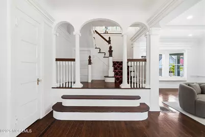 211 Cedar Avenue, Allenhurst, NJ 07711 - Photo 8