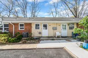 50B Cambridge Ct, Lakewood, NJ 08701 - Photo 2