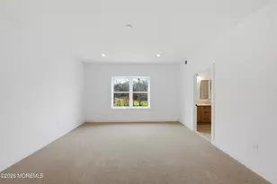 22 Remington Ct, Farmingdale, NJ 07727 - Photo 12