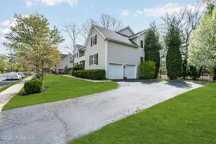 105 Mesa Verde Ln, Howell Township, NJ 07731 - Photo 8