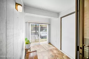 42 Medford Ct, Red Bank, NJ 07701 - Photo 10
