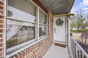 1 Parkview Way, Englishtown, NJ 07726 - Photo 4