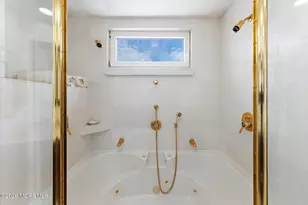477 Ocean Ave N, Long Branch, NJ 07740 - Photo 30