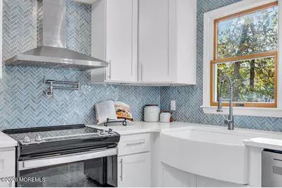 58 Flipper Avenue, Manahawkin, NJ 08050 - Photo 16