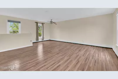 123 Reynolds Drive, Eatontown, NJ 07724 - Photo 20